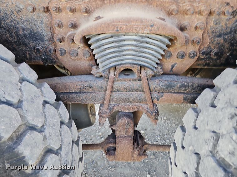 image for item DO2793 2006 Sterling LT9500  dump truck