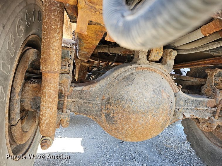 image for item DO2793 2006 Sterling LT9500  dump truck