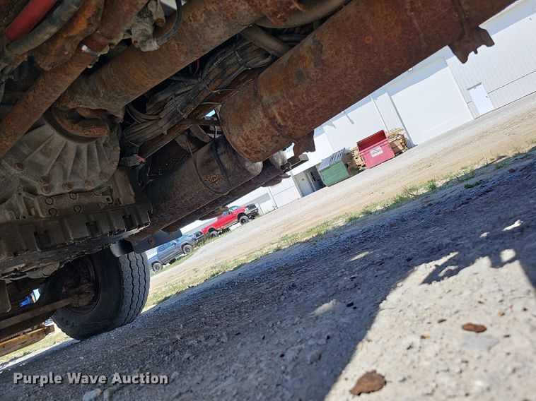 image for item DO2793 2006 Sterling LT9500  dump truck