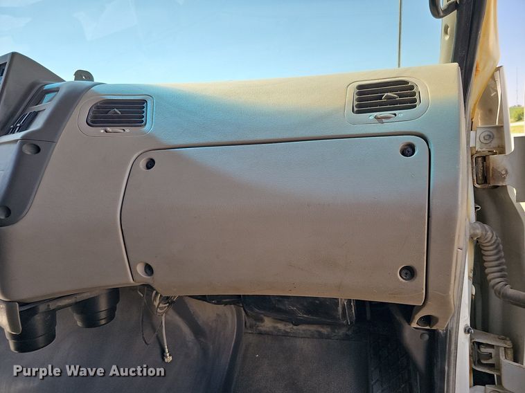 image for item DO2793 2006 Sterling LT9500  dump truck