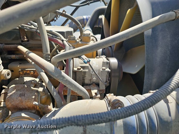 image for item DO2793 2006 Sterling LT9500  dump truck