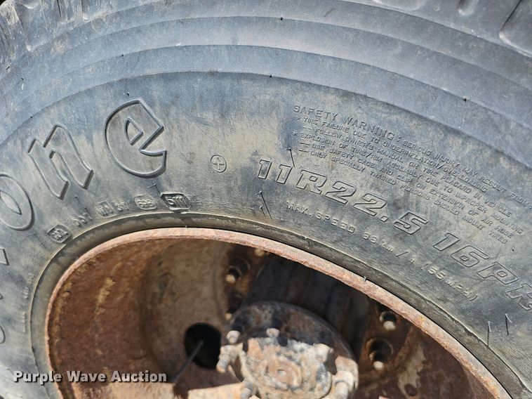 image for item DO2793 2006 Sterling LT9500  dump truck