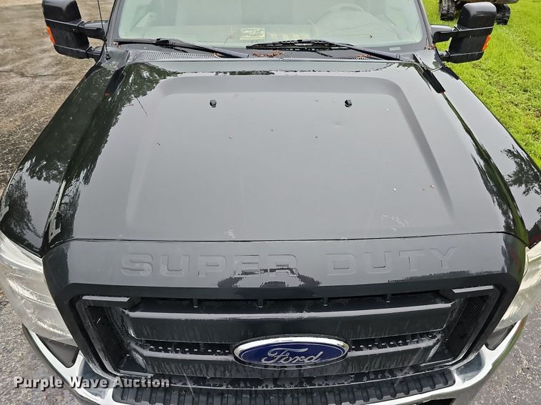 image for item DO2914 2012 Ford F250 Super Duty  flatbed pickup truck