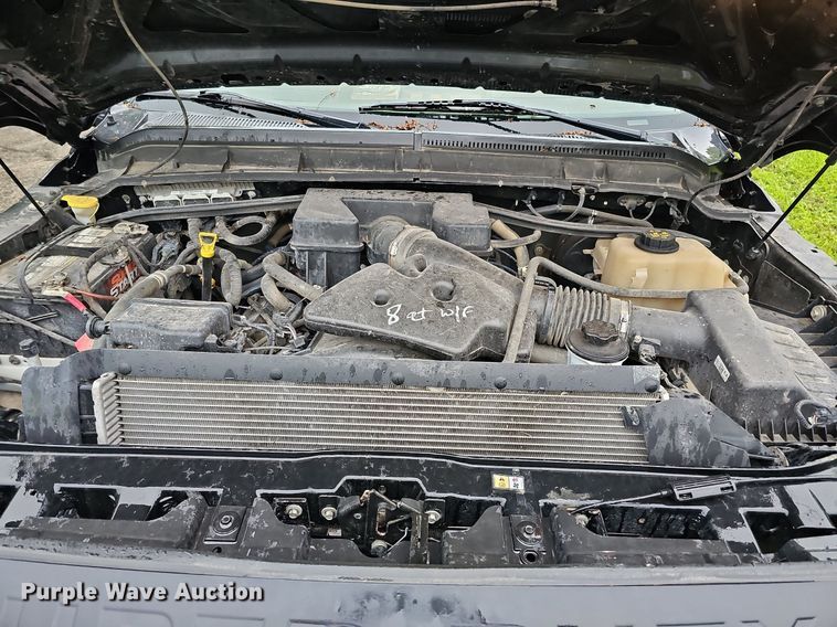 image for item DO2914 2012 Ford F250 Super Duty  flatbed pickup truck