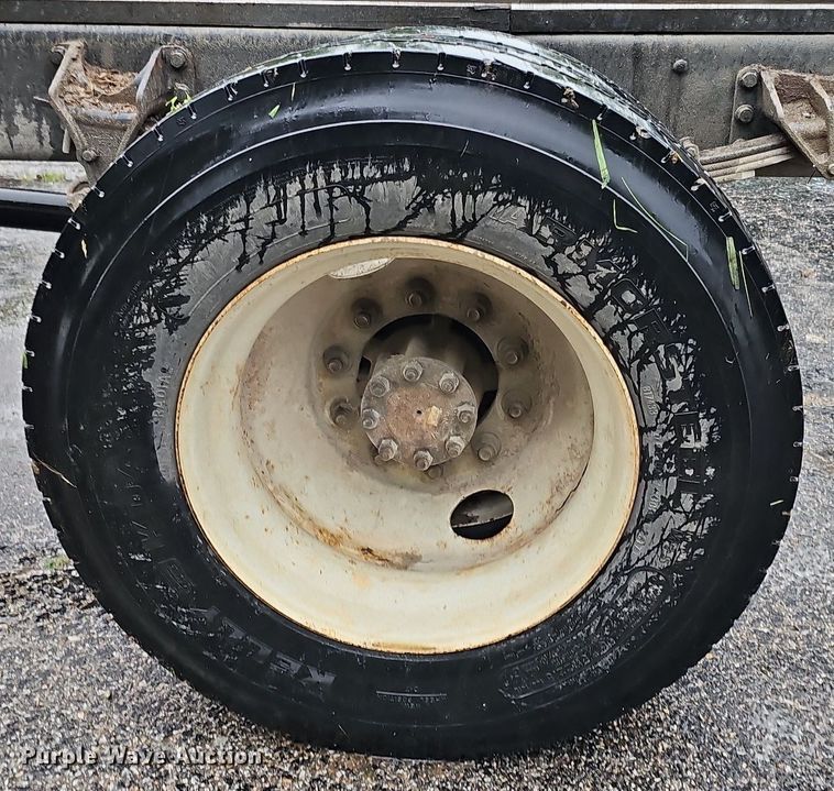 image for item DO2917 2006 International 4400  truck cab and chassis