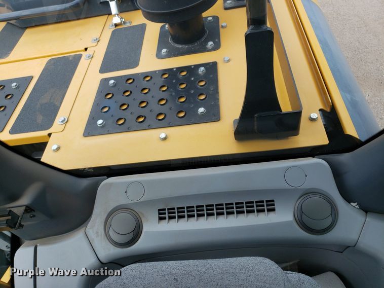 image for item DO2918 2019 John Deere 350G LC  excavator