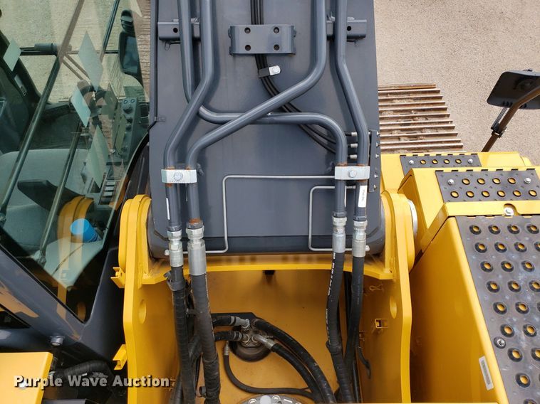 image for item DO2918 2019 John Deere 350G LC  excavator
