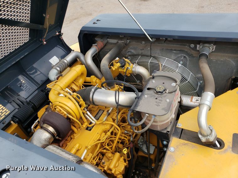 image for item DO2918 2019 John Deere 350G LC  excavator