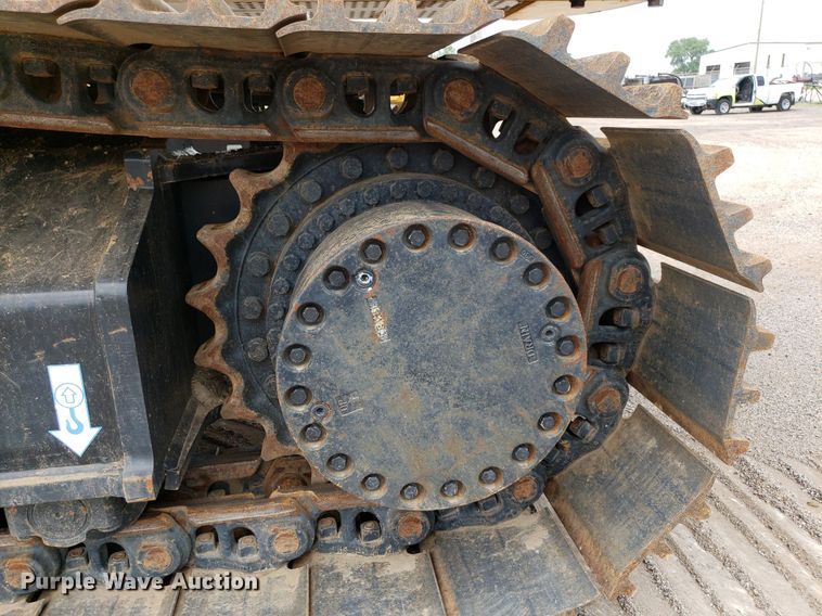 image for item DO2918 2019 John Deere 350G LC  excavator