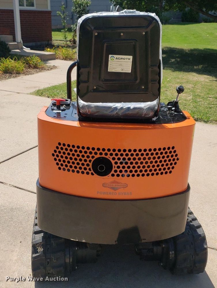 image for item DO2970 2023 Agrotk QH12  mini excavator