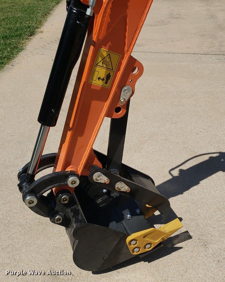 image for item DO2970 2023 Agrotk QH12  mini excavator