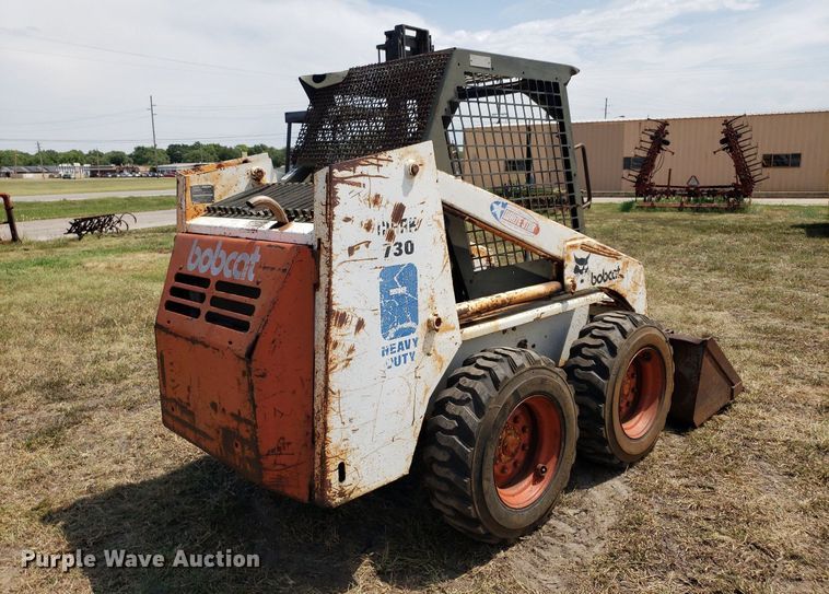 image for item DO2975 Bobcat 730  skid steer loader