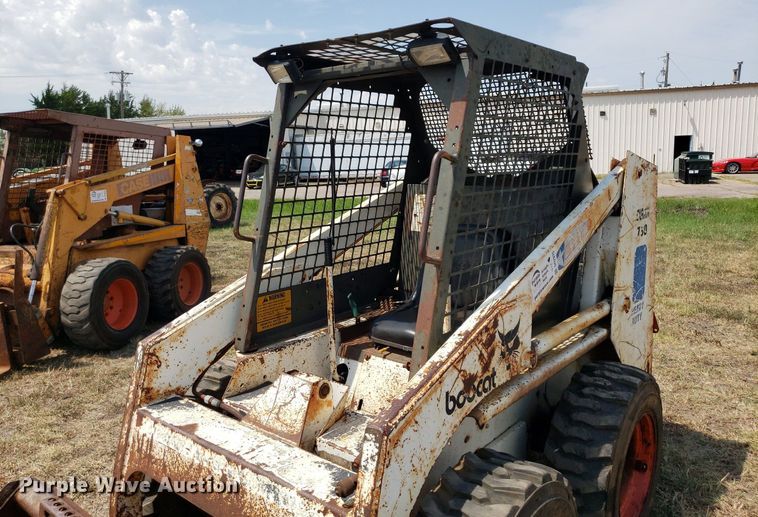 image for item DO2975 Bobcat 730  skid steer loader