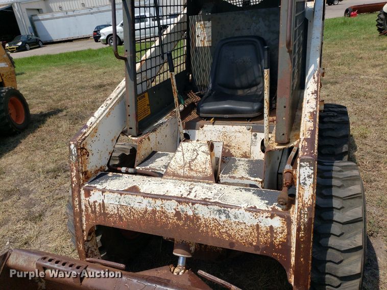 image for item DO2975 Bobcat 730  skid steer loader