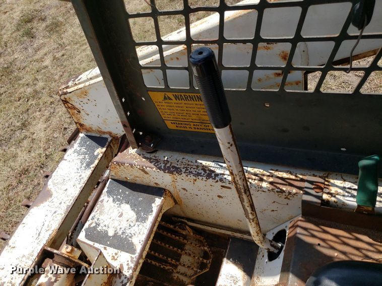 image for item DO2975 Bobcat 730  skid steer loader