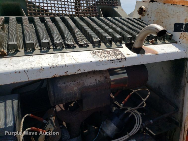 image for item DO2975 Bobcat 730  skid steer loader