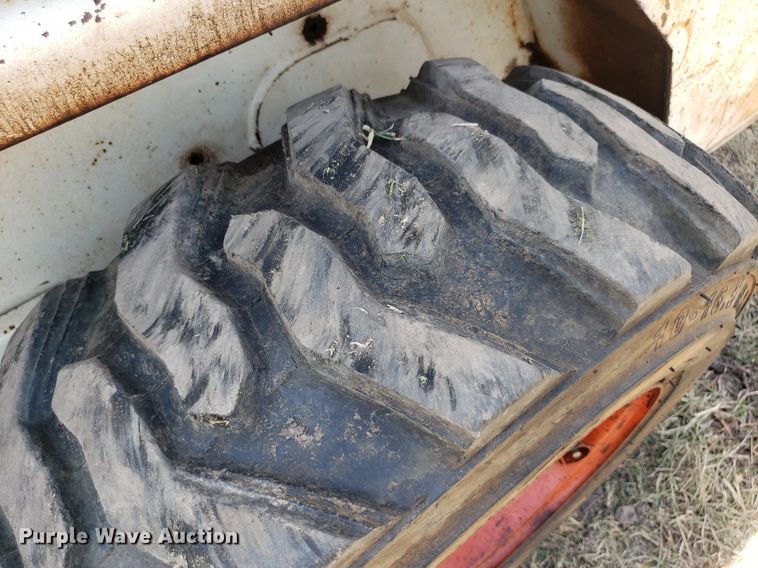 image for item DO2975 Bobcat 730  skid steer loader