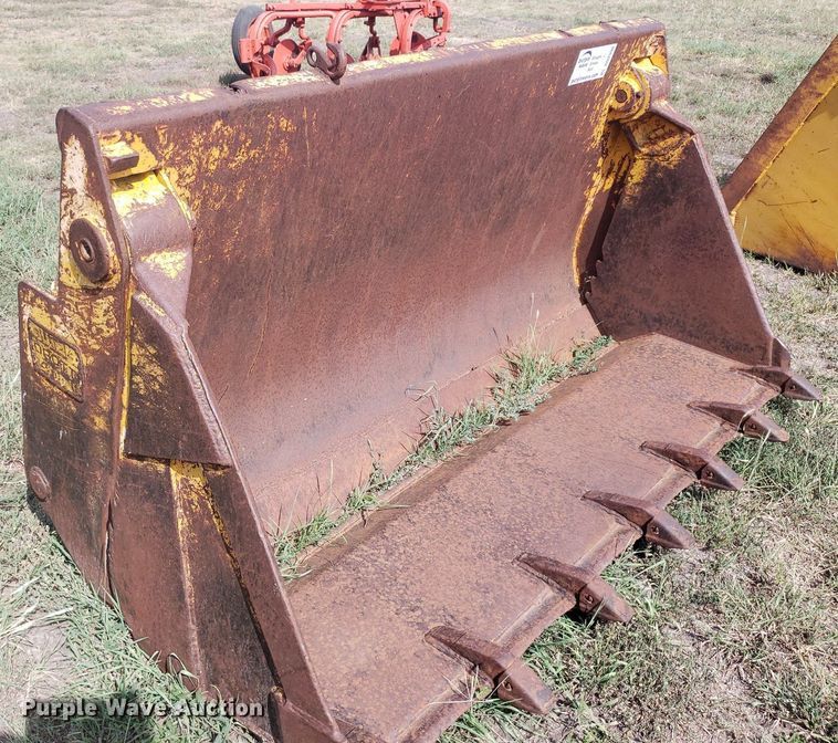 image for item DO2990 Four-in-one wheel loader bucket
