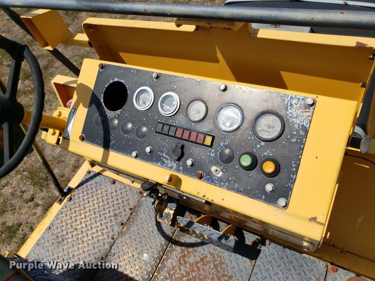 image for item DO2992 1987 Bomag BW12R  pneumatic roller