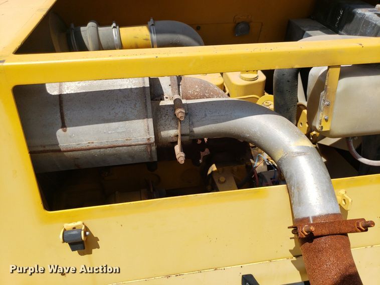 image for item DO2992 1987 Bomag BW12R  pneumatic roller