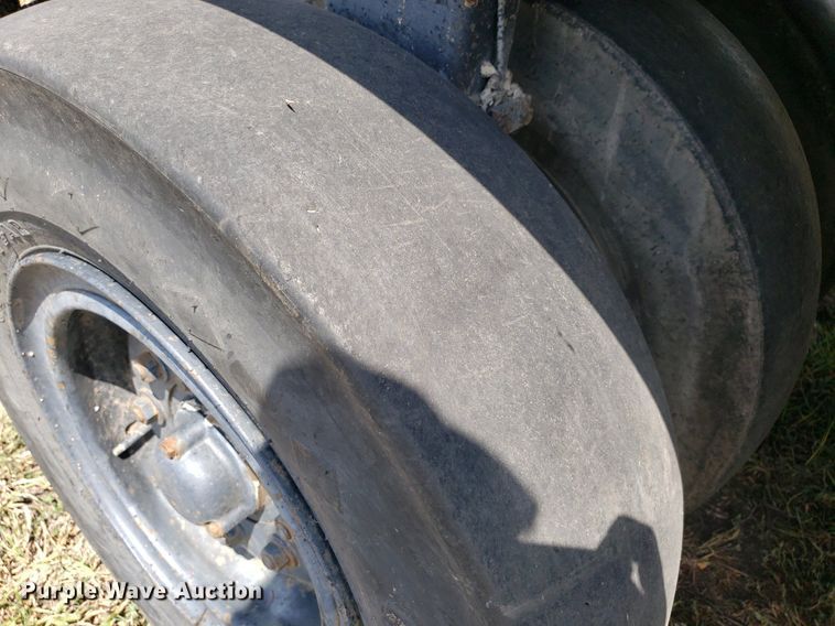 image for item DO2992 1987 Bomag BW12R  pneumatic roller