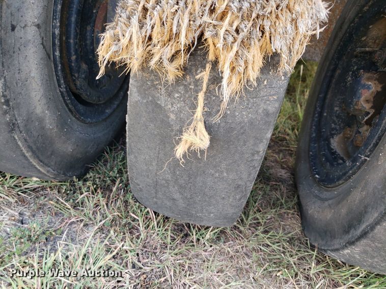 image for item DO2992 1987 Bomag BW12R  pneumatic roller