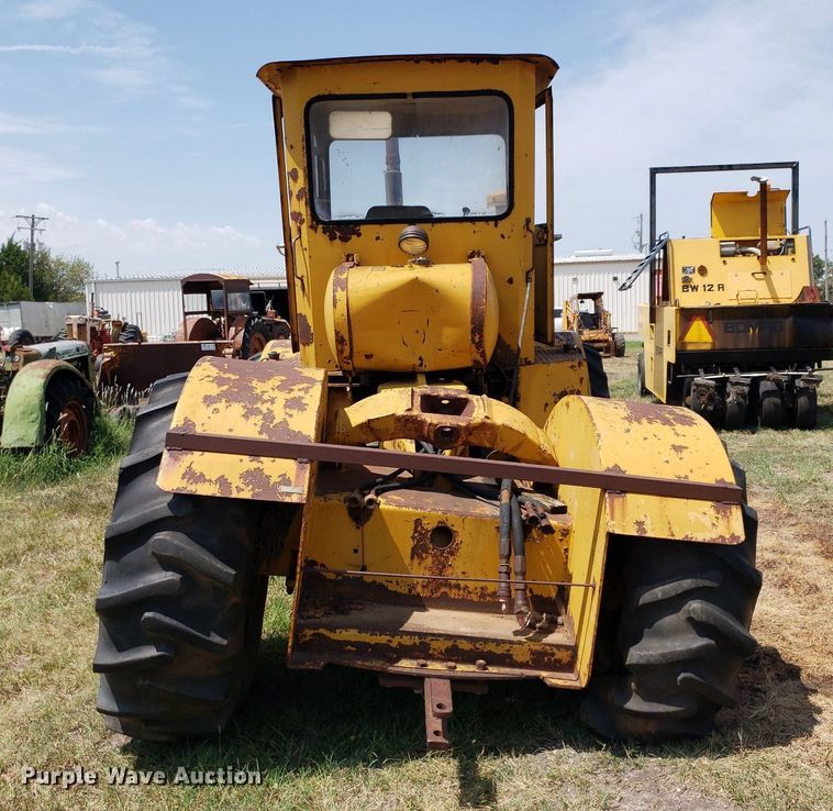 image for item DO2993 Wagner W4  4WD tractor