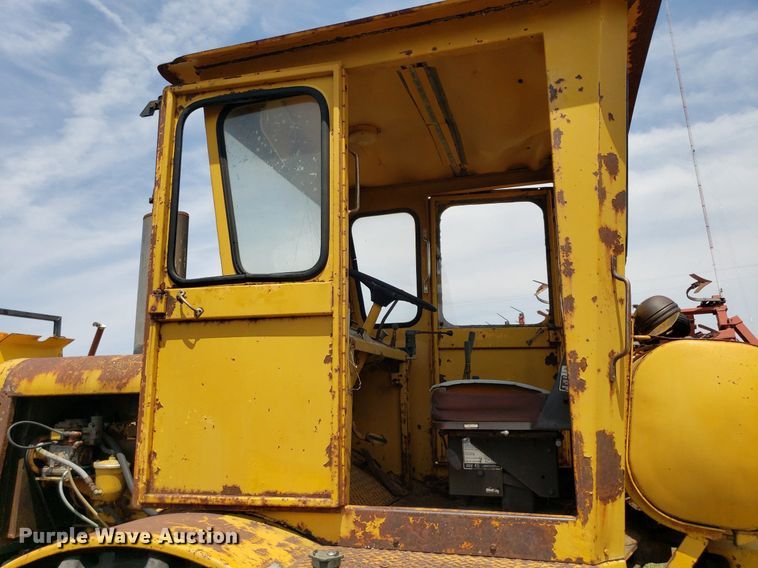 image for item DO2993 Wagner W4  4WD tractor