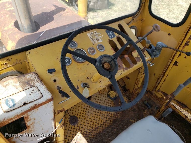 image for item DO2993 Wagner W4  4WD tractor