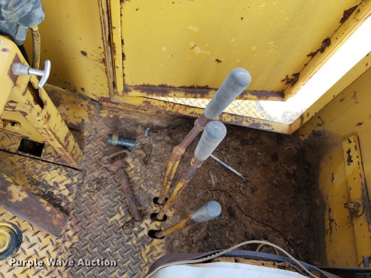 image for item DO2993 Wagner W4  4WD tractor