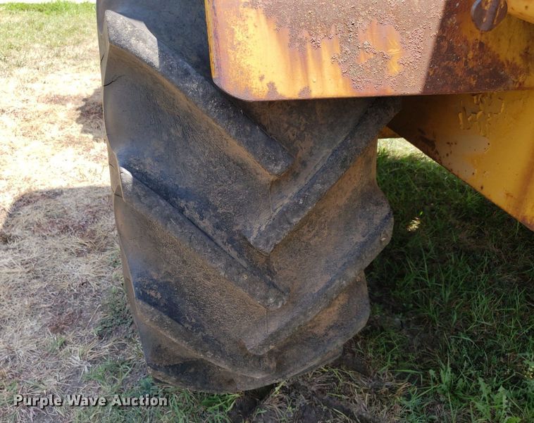 image for item DO2993 Wagner W4  4WD tractor