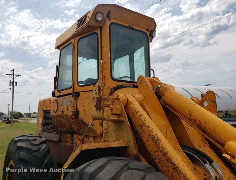 image for item DO3003 John Deere JD646-B  wheel loader