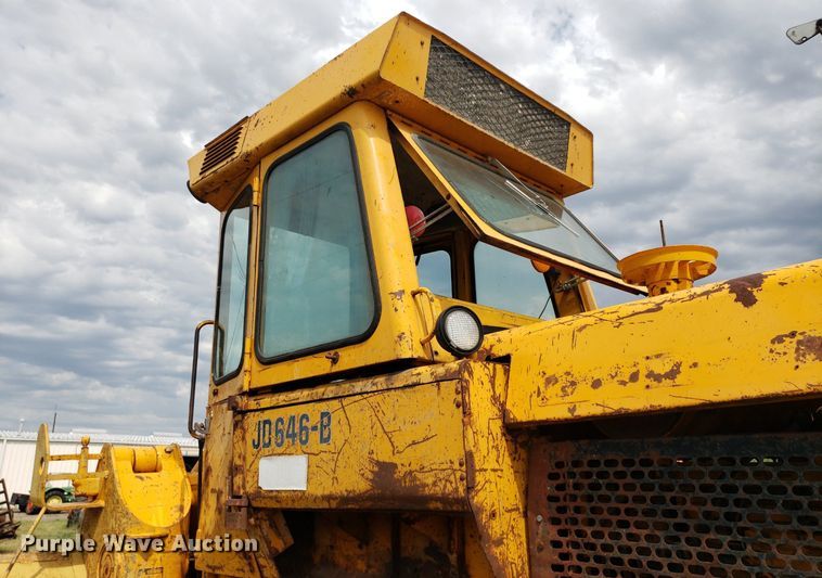 image for item DO3003 John Deere JD646-B  wheel loader