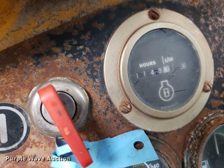 image for item DO3003 John Deere JD646-B  wheel loader