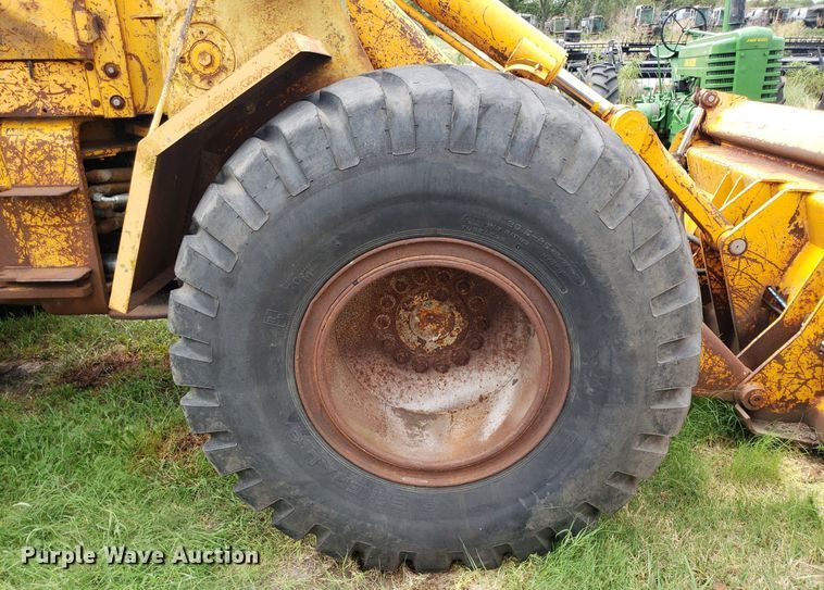 image for item DO3003 John Deere JD646-B  wheel loader