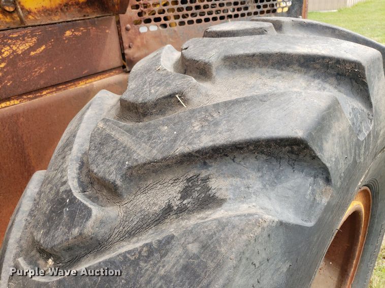 image for item DO3003 John Deere JD646-B  wheel loader