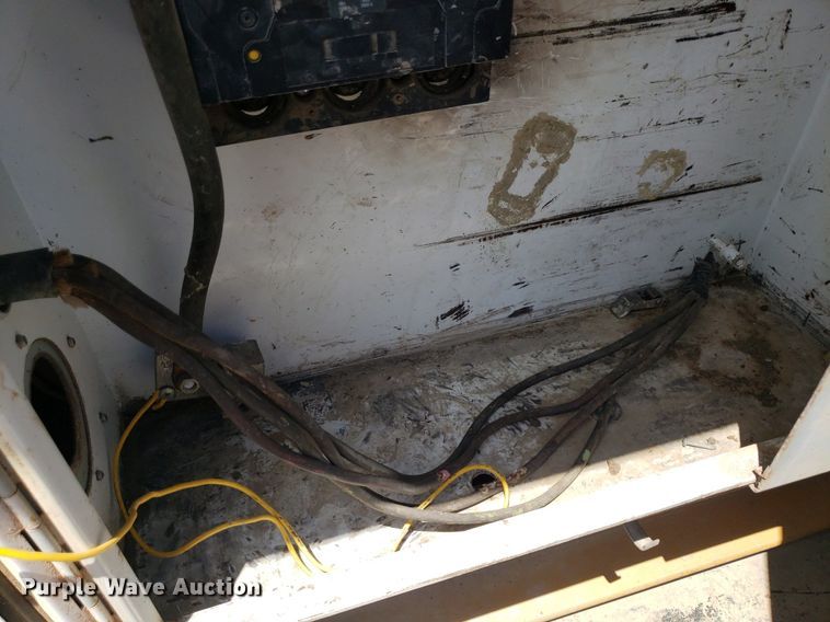 image for item DO3021 Caterpillar  generator