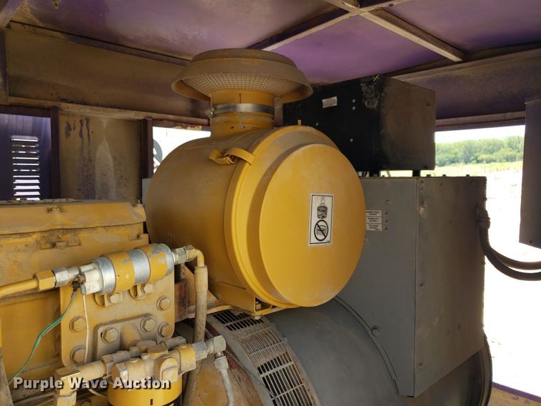 image for item DO3021 Caterpillar  generator