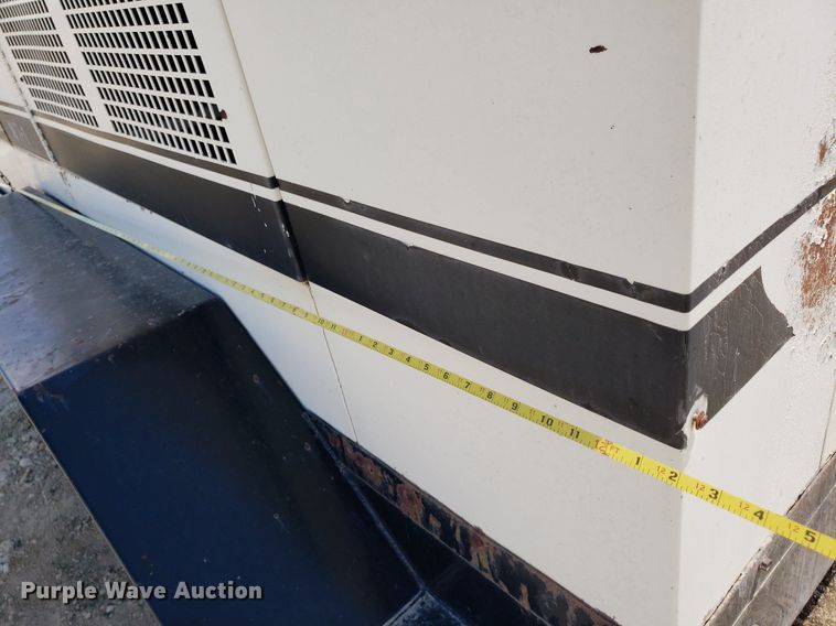 image for item DO3022 Caterpillar  generator