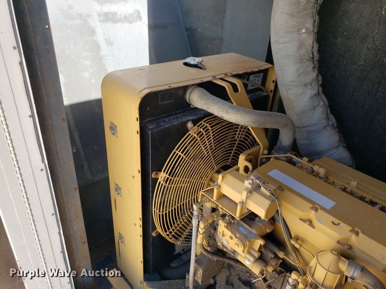 image for item DO3022 Caterpillar  generator