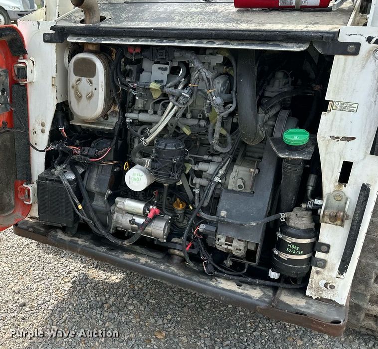 image for item DO5062 2012 Bobcat T750  tracked skid steer loader