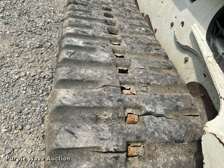 image for item DO5062 2012 Bobcat T750  tracked skid steer loader