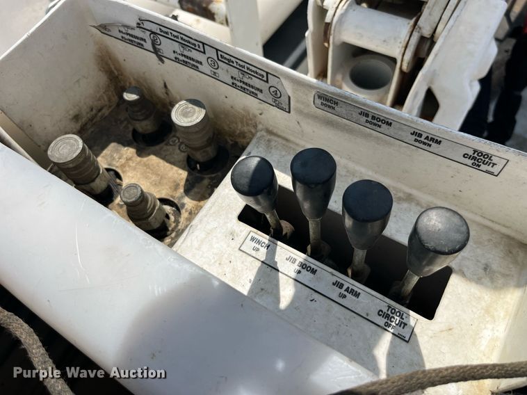 image for item DP0541 2016 Dodge Ram 5500HD  bucket truck