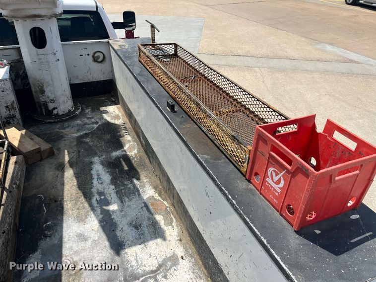 image for item DP0541 2016 Dodge Ram 5500HD  bucket truck