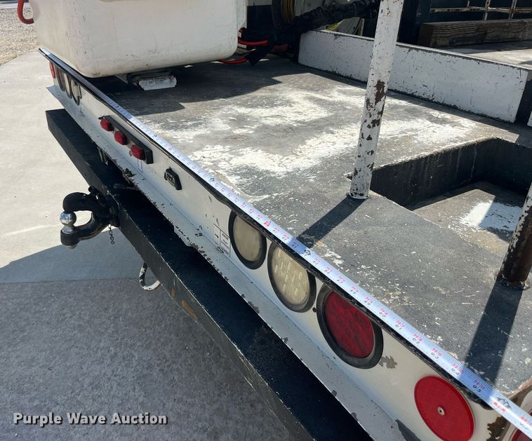 image for item DP0541 2016 Dodge Ram 5500HD  bucket truck