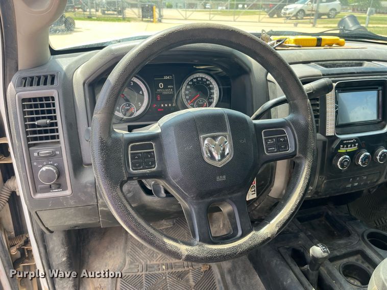 image for item DP0541 2016 Dodge Ram 5500HD  bucket truck