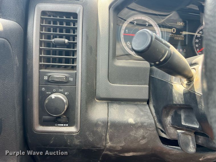 image for item DP0541 2016 Dodge Ram 5500HD  bucket truck