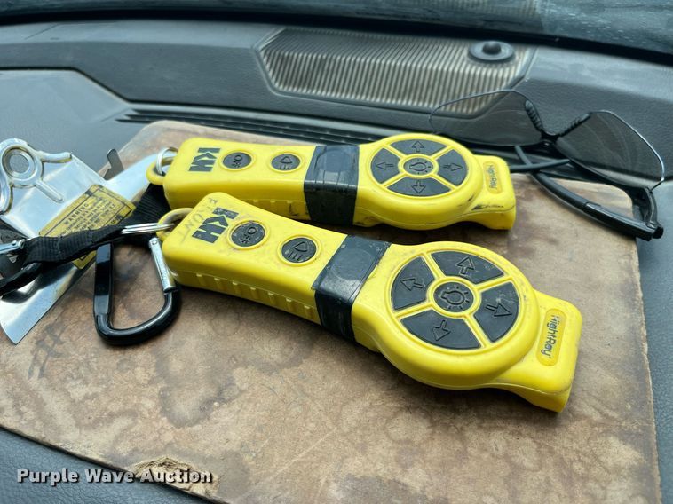 image for item DP0541 2016 Dodge Ram 5500HD  bucket truck