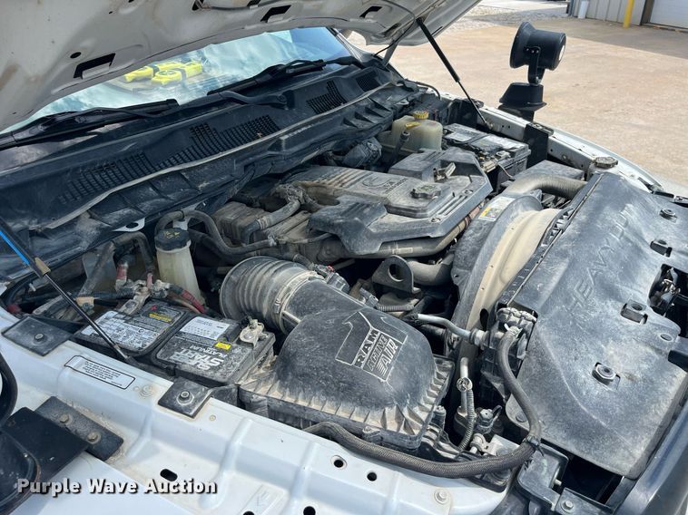 image for item DP0541 2016 Dodge Ram 5500HD  bucket truck