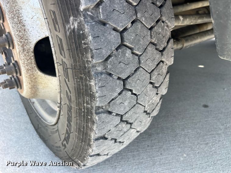 image for item DP0541 2016 Dodge Ram 5500HD  bucket truck